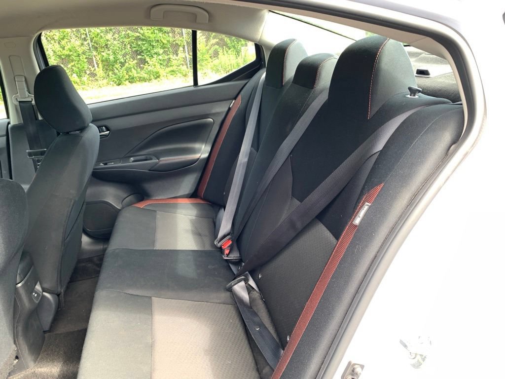 Used 2024 Nissan Versa SR FWD image 24