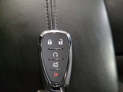 Used 2022 Chevrolet Malibu LT FWD image 32