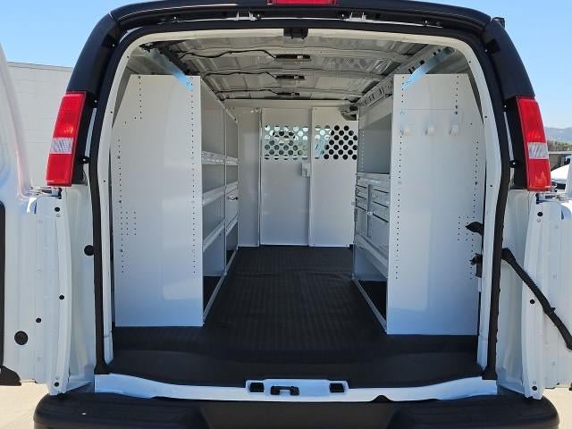 New 2026 Chevrolet Express 2500 w/ Driver Convenience Package RWD image 23