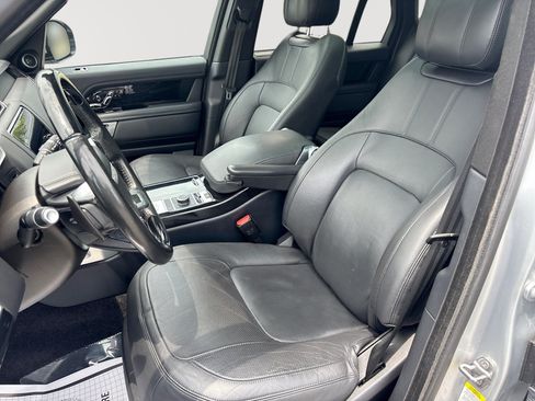 Used 2018 Land Rover Range Rover Supercharged AWD/4WD image 13