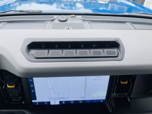 Used 2022 Ford Bronco Badlands AWD/4WD image 29