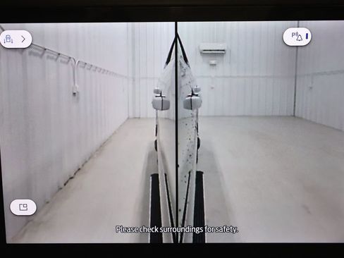 Certified 2025 Ford F350 Platinum w/ Platinum Plus Package image 35