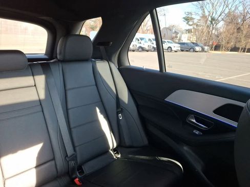 Used 2024 Mercedes-Benz GLE 450e 4MATIC image 14