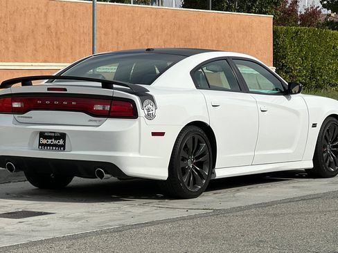 Used 2014 Dodge Charger SRT8 Super Bee w/ Satin Vapor Edition image 4