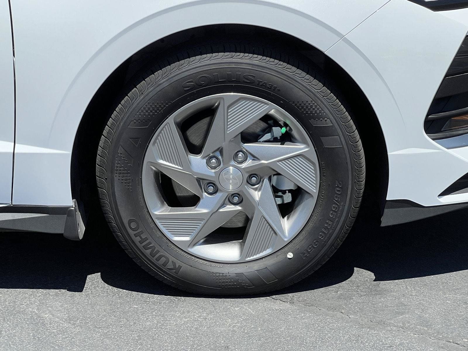 Certified 2026 Hyundai Sonata SE FWD image 23