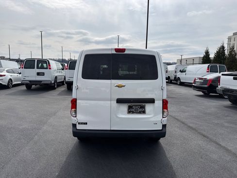 Used 2017 Chevrolet City Express LS image 4