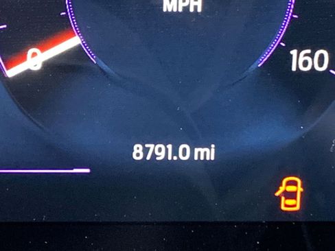 Used 2025 Ford Mustang GT Premium image 9