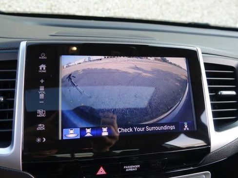 Used 2018 Honda Ridgeline RTL-E image 26