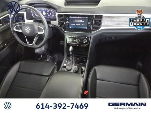 Certified 2023 Volkswagen Atlas Cross Sport SE w/ Panoramic Sunroof Package AWD/4WD image 29