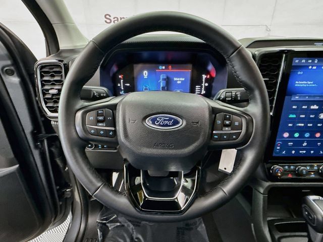 Used 2025 Ford Ranger XLT w/ Equipment Group 301A High RWD image 11