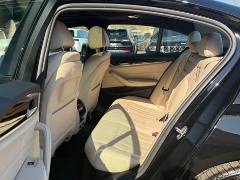 Used 2019 BMW 540i xDrive w/ Convenience Package image 28