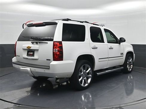 Used 2014 Chevrolet Tahoe LT w/ Texas Edition image 7