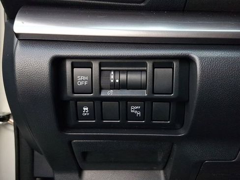 Used 2018 Subaru Crosstrek 2.0i Limited AWD/4WD image 27