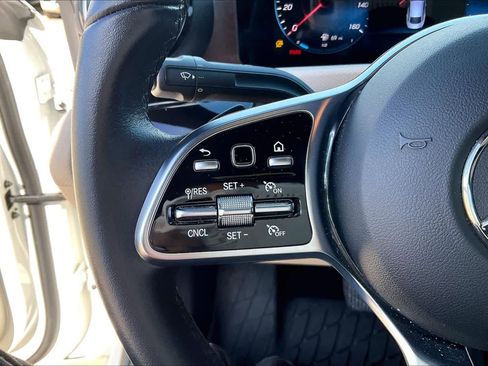 Used 2023 Mercedes-Benz CLA 250 4MATIC image 22