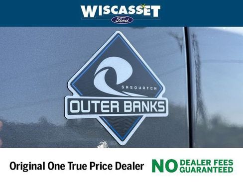 New 2024 Ford Bronco Outer Banks w/ Sasquatch Package image 19