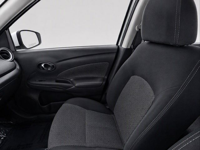 Used 2018 Nissan Versa SV w/ SV Special Edition Package FWD image 17