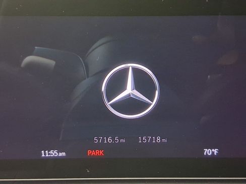 Used 2024 Mercedes-Benz GLE 350 4MATIC image 24