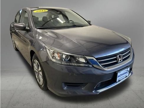 Used 2015 Honda Accord LX image 7