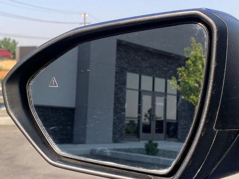 Used 2024 Hyundai Tucson Limited image 13