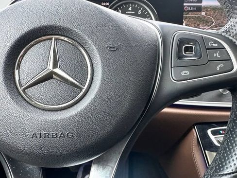 Certified 2017 Mercedes-Benz E 300 4MATIC image 21