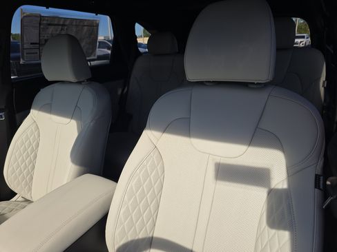 New 2026 Kia Sorento SX Prestige image 25