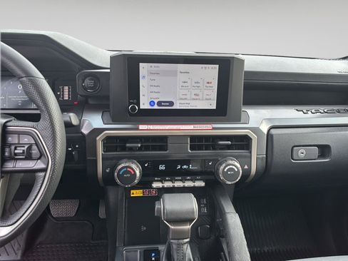 Used 2025 Toyota Tacoma SR5 image 23