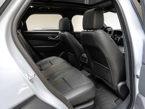 Used 2024 Land Rover Range Rover Velar Dynamic SE AWD/4WD image 38