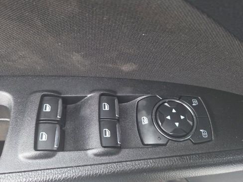 Used 2019 Ford Fusion SE image 19