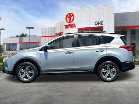 Used 2015 Toyota RAV4 XLE FWD image 8