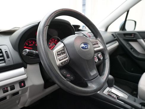 Used 2015 Subaru Forester 2.5i Premium w/ All-Weather Package AWD/4WD image 8