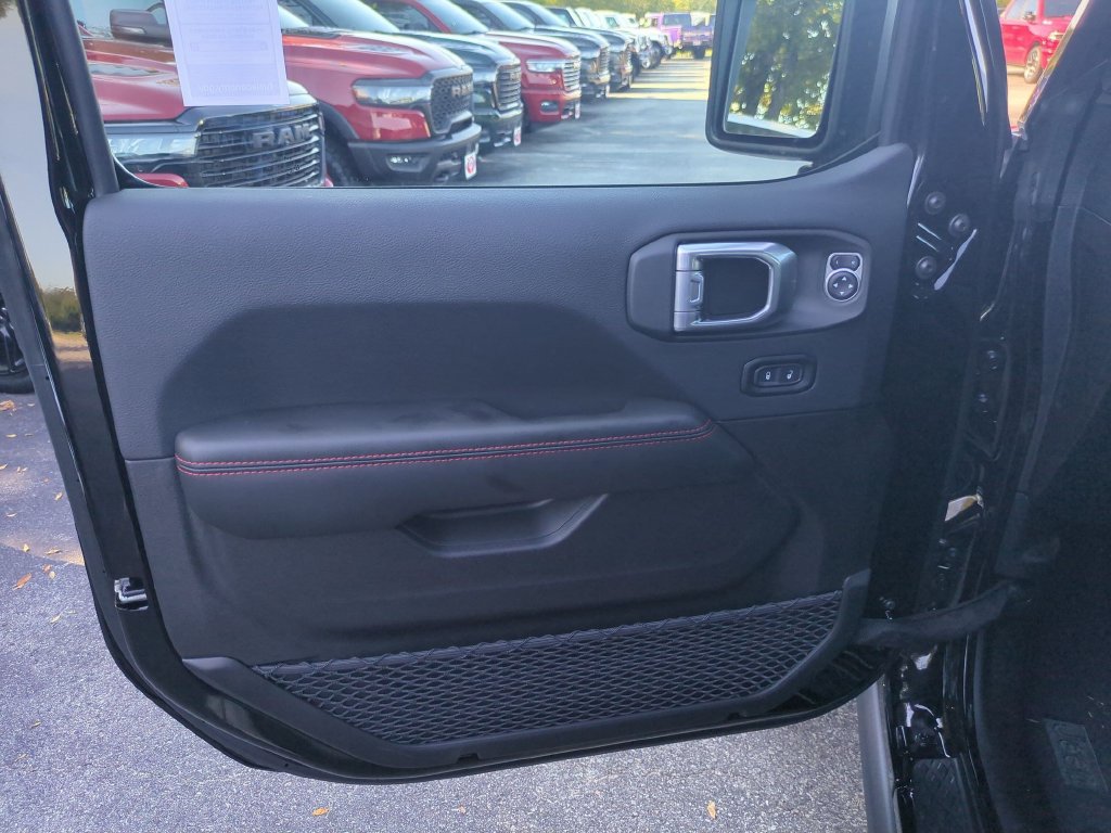 New 2027 Jeep Gladiator Rubicon AWD/4WD image 12