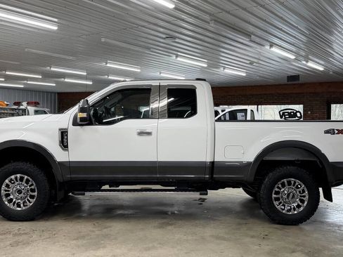 Used 2020 Ford F350 Lariat w/ Chrome Package image 2