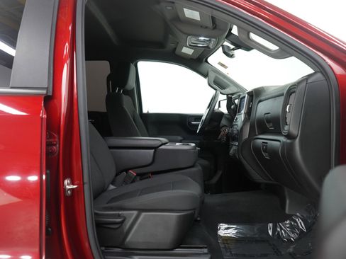 Used 2022 Chevrolet Silverado 1500 Custom Trail Boss image 11