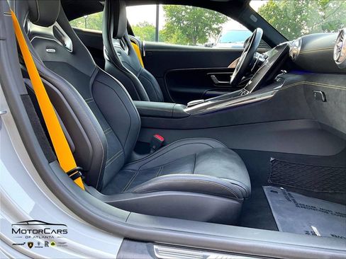 Used 2025 Mercedes-Benz AMG GT 63 image 8