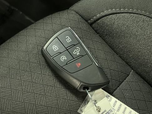 Used 2022 Chevrolet Silverado 1500 LT Trail Boss image 30