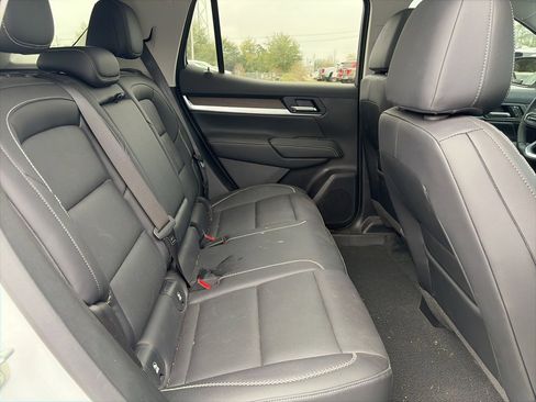 Used 2026 GMC Terrain Denali image 13