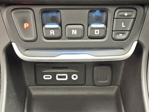 Used 2019 GMC Terrain SLT w/ Preferred Package image 43