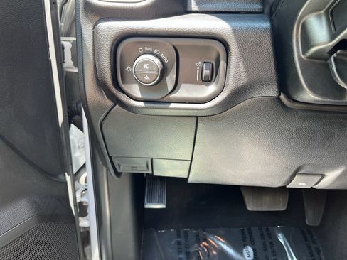 Used 2026 RAM 2500 Big Horn AWD/4WD image 22