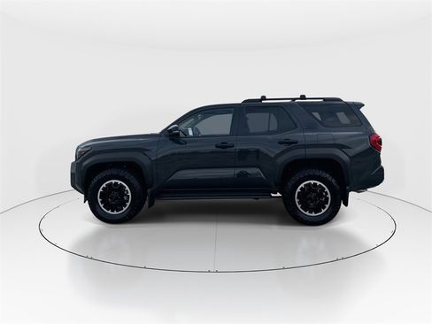 Used 2025 Toyota 4Runner TRD Off-Road Premium image 5
