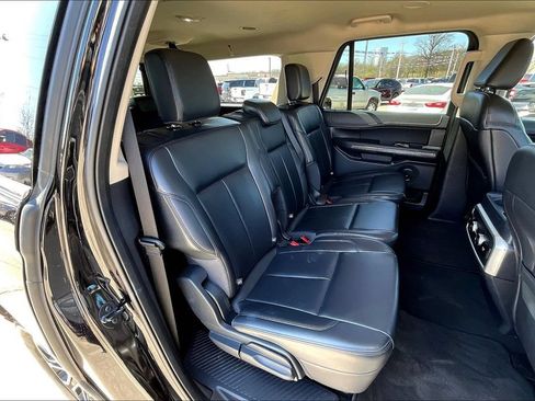 Used 2024 Ford Expedition Max XLT AWD/4WD image 24