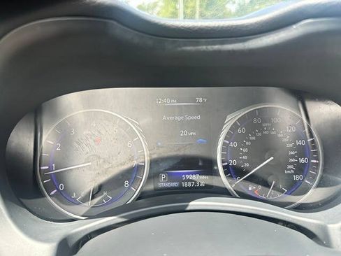 Used 2016 INFINITI Q50 Premium RWD image 16