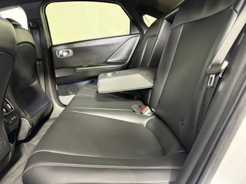 Used 2024 Hyundai Ioniq 6 SEL RWD image 26