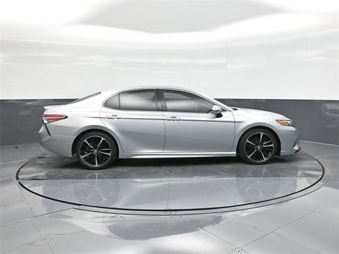 Certified 2018 Toyota Camry XSE image 26