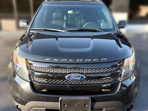 Used 2014 Ford Explorer Sport w/ Equipment Group 401A image 9