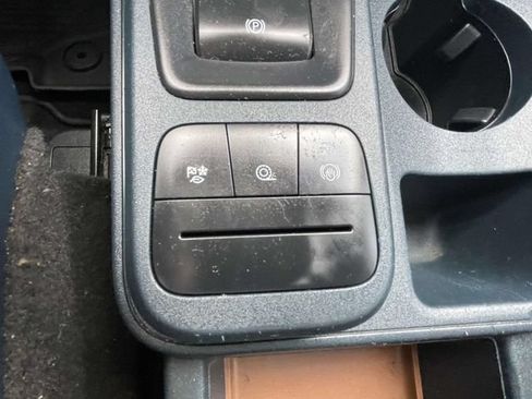 Used 2022 Ford Maverick Lariat FWD image 27