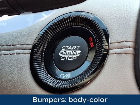 Used 2025 Jeep Compass Limited AWD/4WD image 17