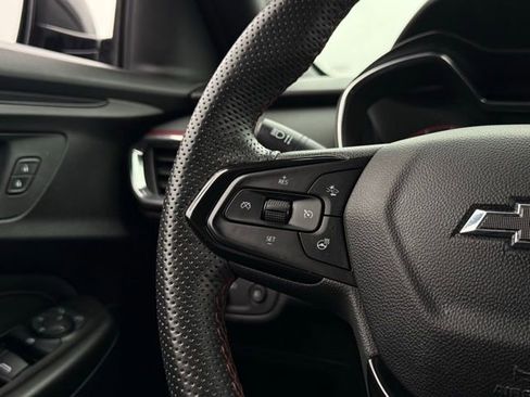 Used 2023 Chevrolet TrailBlazer RS w/ Convenience Package image 9