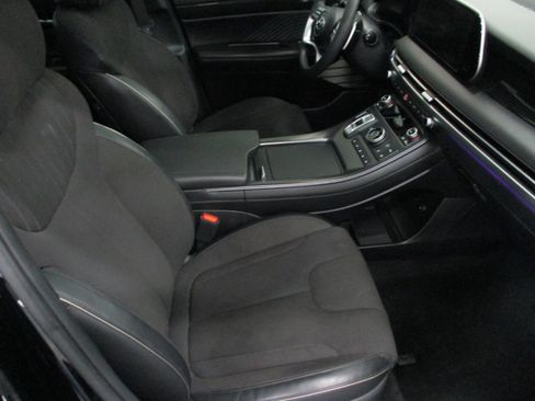 Used 2024 Hyundai Palisade Calligraphy image 15
