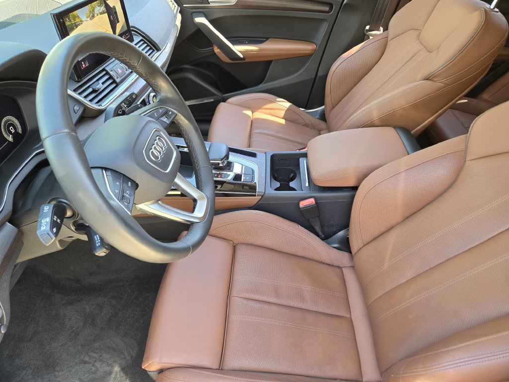 Used 2023 Audi Q5 e Prestige AWD/4WD image 17
