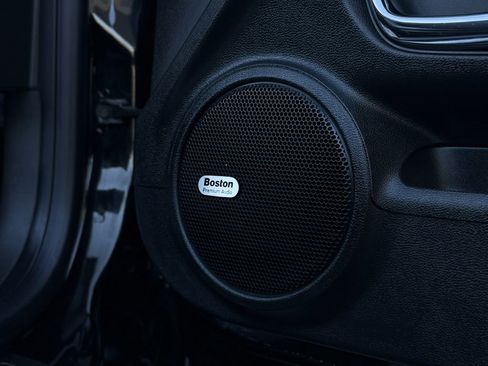 Used 2013 Chevrolet Camaro ZL1 image 28